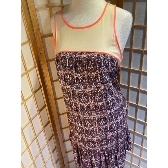 EllaāMossāLgāSleevelessĀ PaisleyāDress - Picture 13 of 13